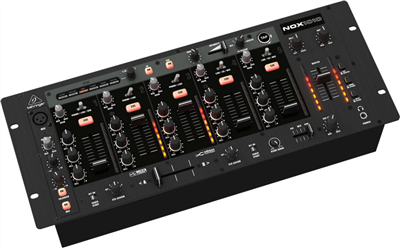 Behringer NOX 1010